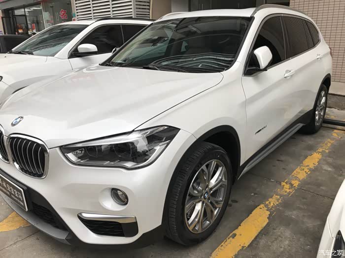 【图】x1银色侧裙是喷漆还是镀铬?_宝马x1论坛_汽车之家论坛