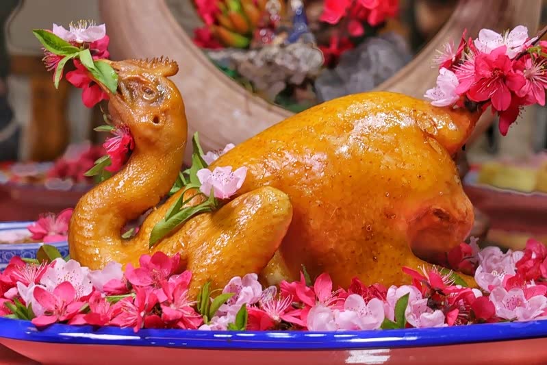 桃花鸡盛宴,光是看着照片就让人垂涎三尺.