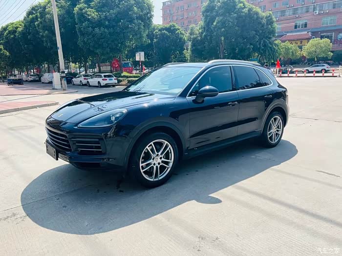 18年12月保时捷卡宴排量30t