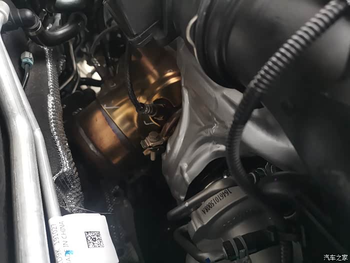 领克01 2.0t发动机图jlh-4g20td