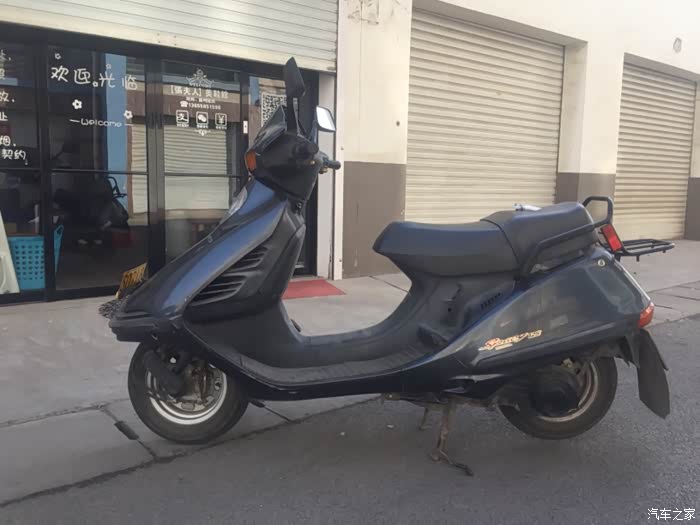 【图】曾经的都市踏板之王:"黑鲨"千里走单骑(转载)_本田摩托车论坛