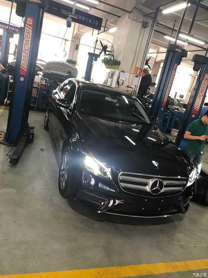 56 | 回复: 1 奔驰e级论坛 809刚提车,大家看一下,断轴那里有没有加固