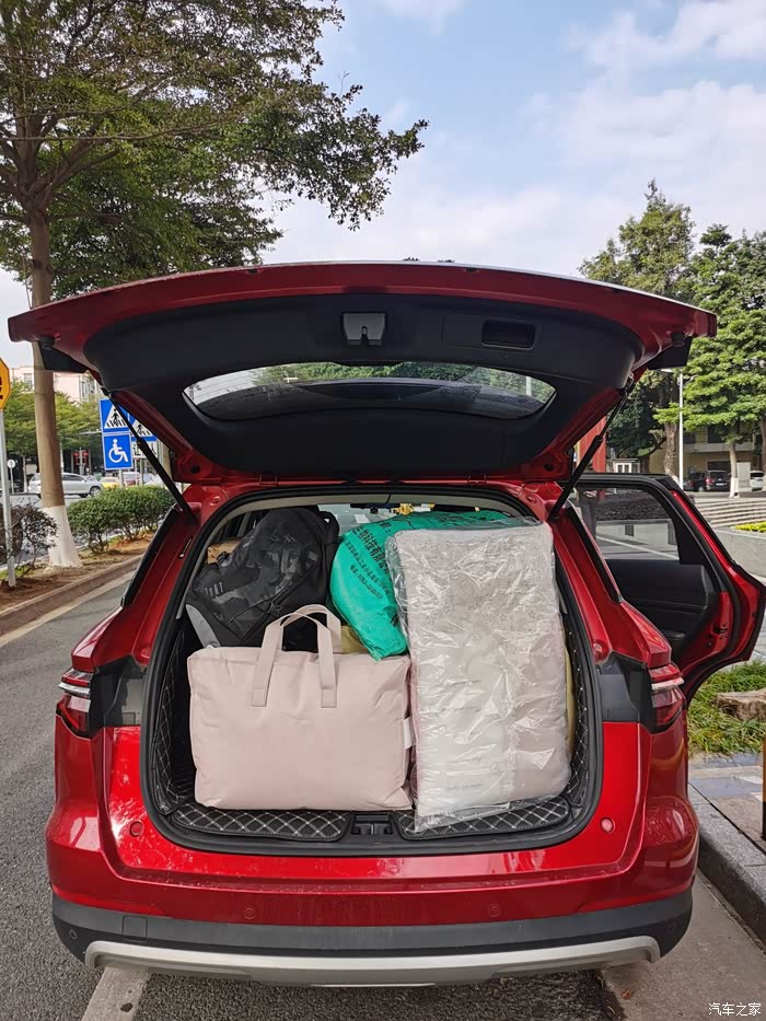 比亚迪宋pro后备箱太小太小