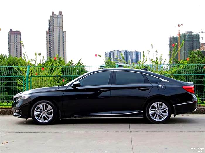 新年新气象,提交十代雅阁2年用车作业报告