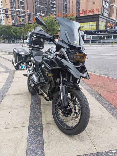 黑武士——蓝鸟锐变黑鸟!——r1200gs