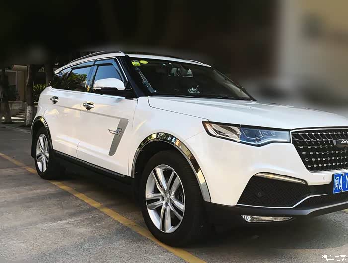 众泰t700改装篇——加装不锈钢轮眉