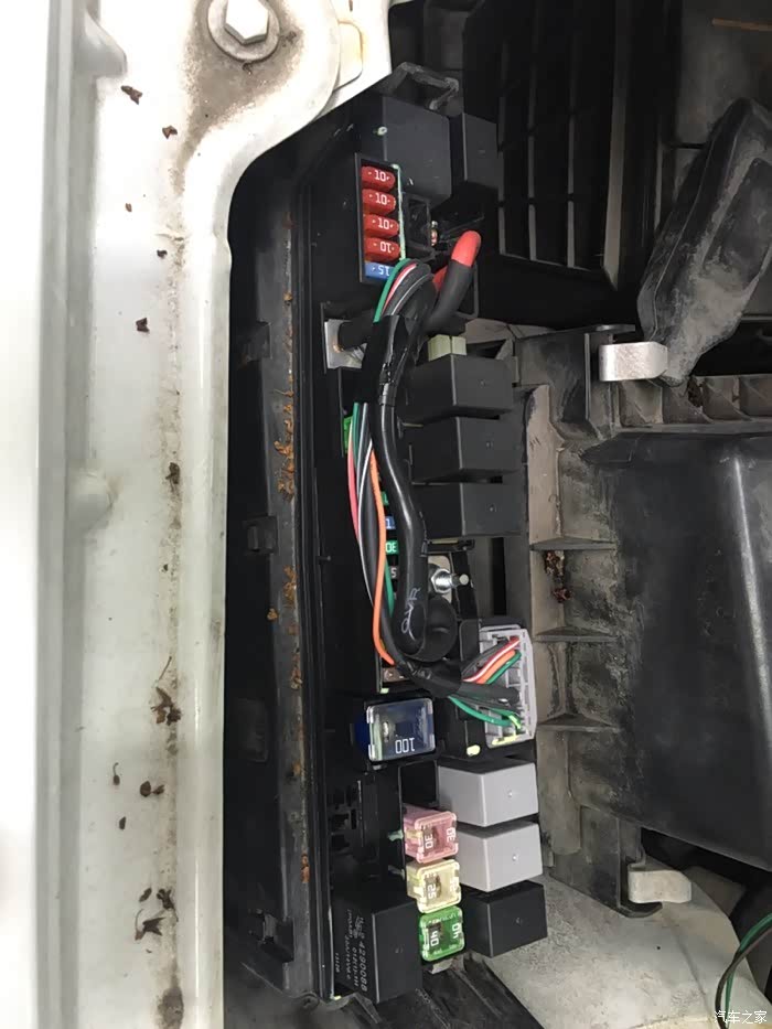 【图】哪个是雨刮器保险丝?_比亚迪l3论坛_汽车之家论坛