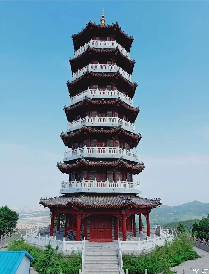 烟台帝豪gs车友会登凤凰山累并快乐着