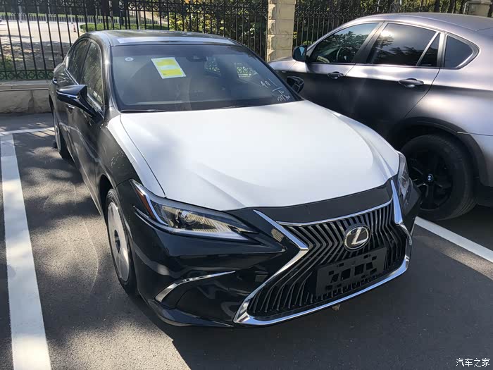 e300coupe找遍全国,终于满足自己小众的爱好,游艇蓝 优雅到爆_奔驰e级