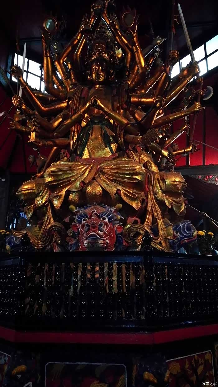 【四川长安suv联盟】绵绵细雨中游历蜀中宝刹——宝光寺