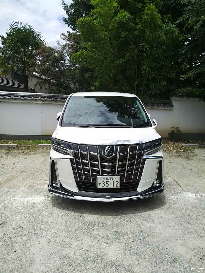 【图】日本街头的阿尔法及4s店见闻_埃尔法论坛_汽车之家论坛