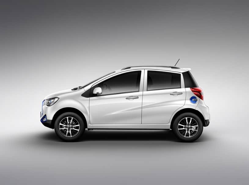 a00级纯电动第一车