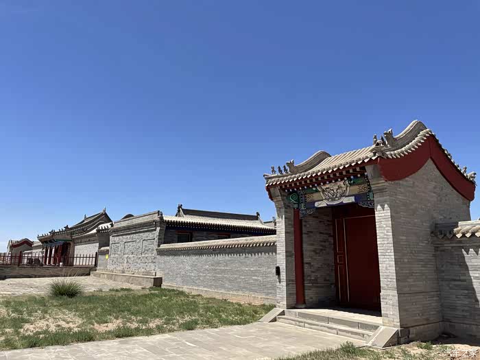 蒙古自驾游苏尼特右旗王府