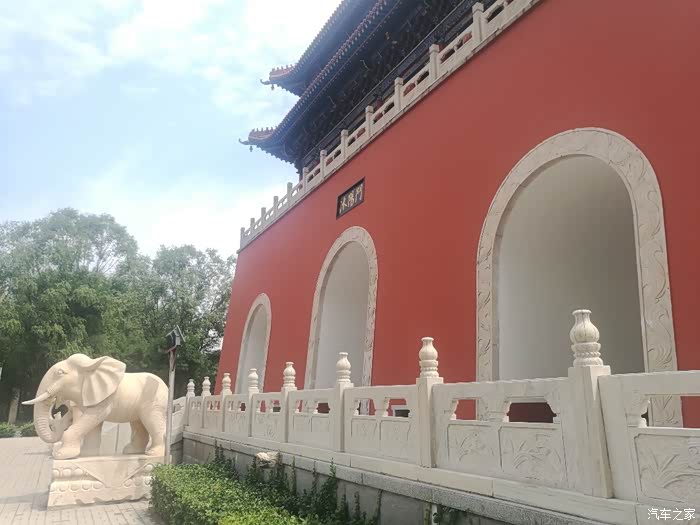 山西行太原市南屯村门楼