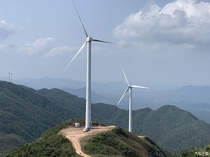 隆文风车山图片