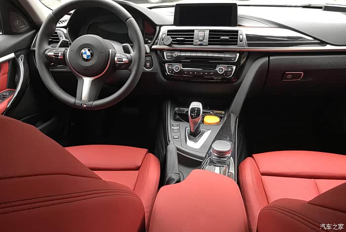 宝马3系珊瑚红内饰好看吗