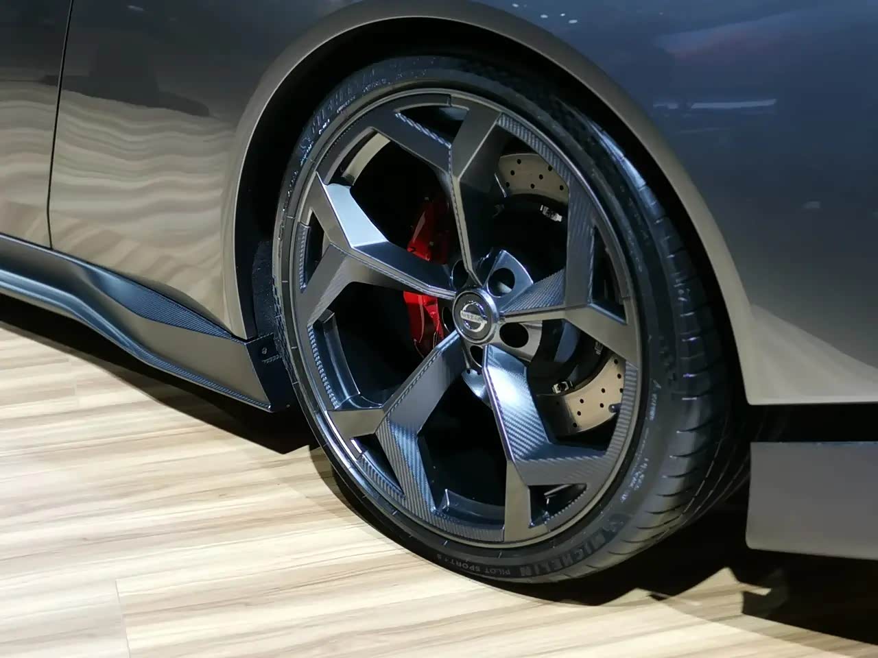 2020北京车展#这碳纤维轮毂我喜欢,gtr!