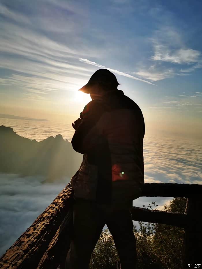 【图】迷人的背影,努力的相机手!_摄影论坛_汽车之家论坛