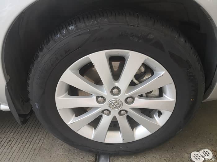 4行政版,第一次尝试更换国产轮胎,颠覆认知_别克gl8论坛_汽车之家论坛