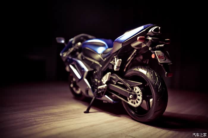 告别2021一辆炫酷拉风的摩托车欣赏二