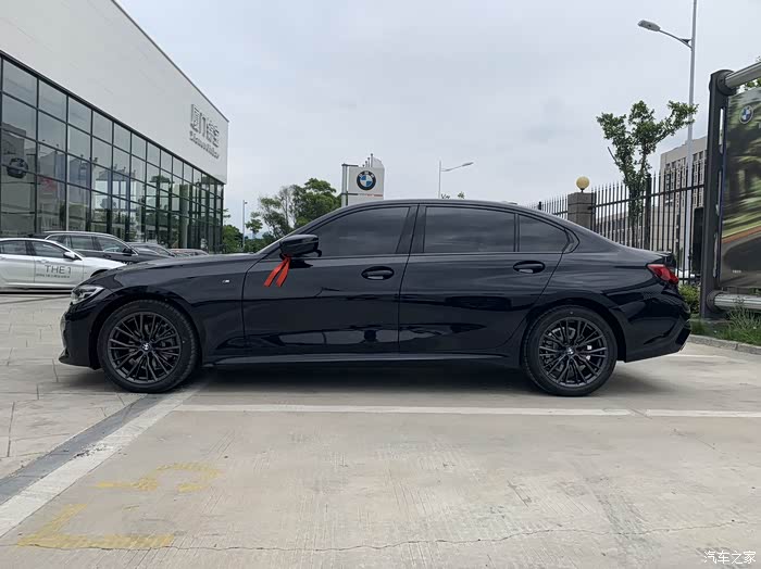 【图】325li m运动曜夜 炭黑/火山红 提车作业_宝马3系论坛_汽车之家
