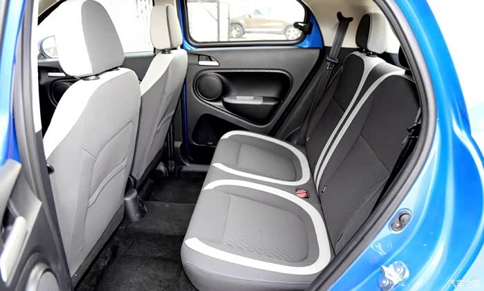 欧拉r1小电动大空间