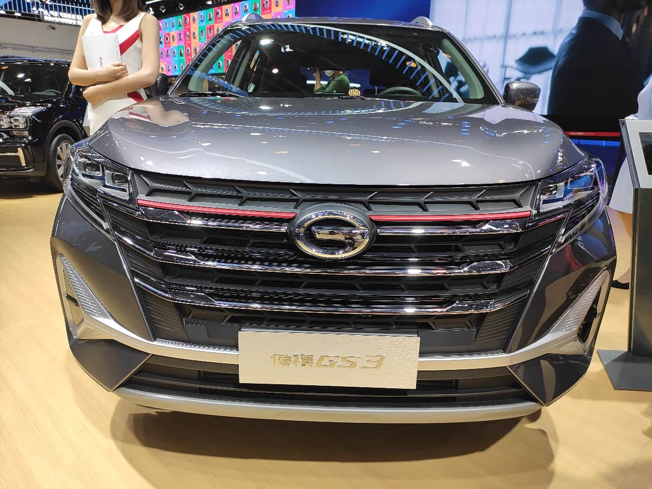 广汽传祺gs3 ,时尚颜值动感小型suv