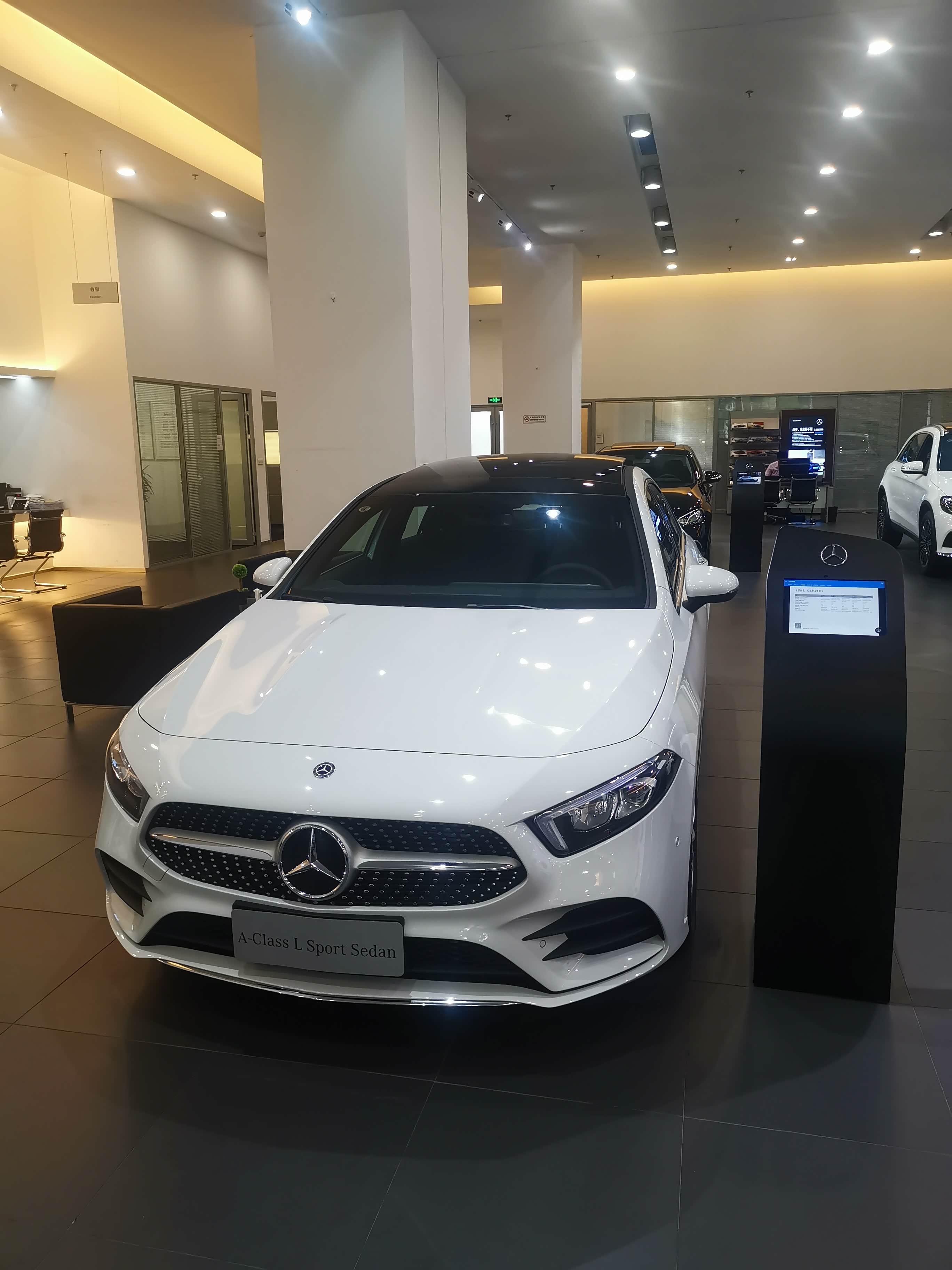 今天订车a200l运动版