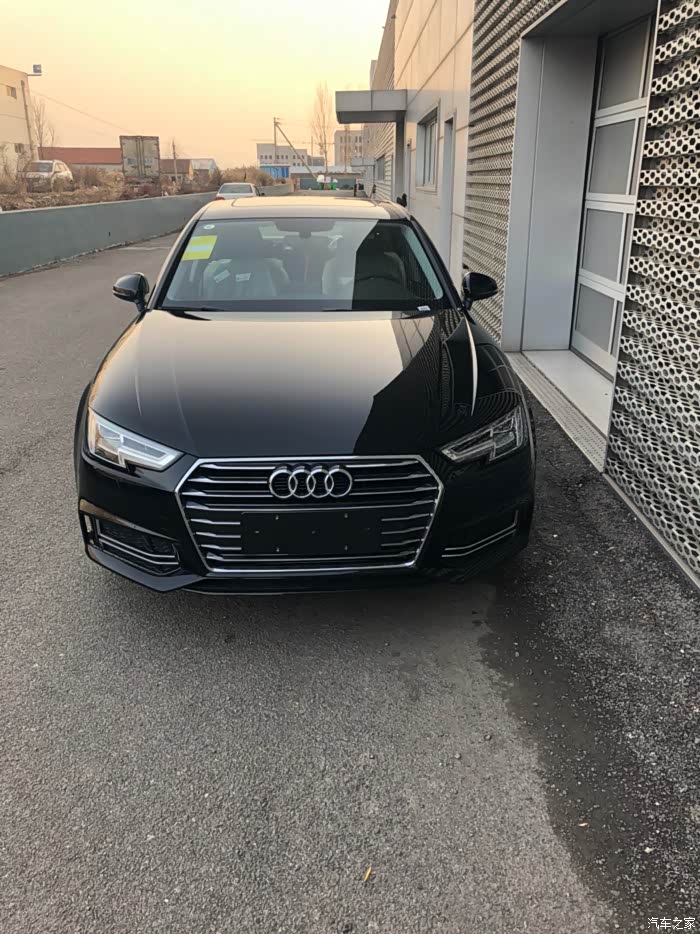 19款奥迪a4l时尚型黑色,稀少!