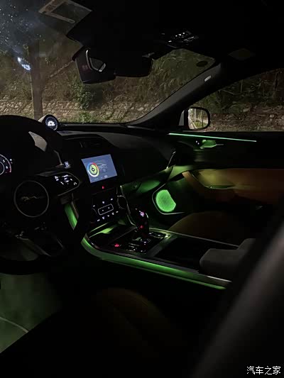 21款捷豹xel 第二代氛围灯安装展示作业