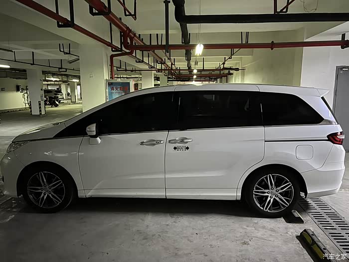 奥德赛换装混动艾力绅18寸轮毂好看啊