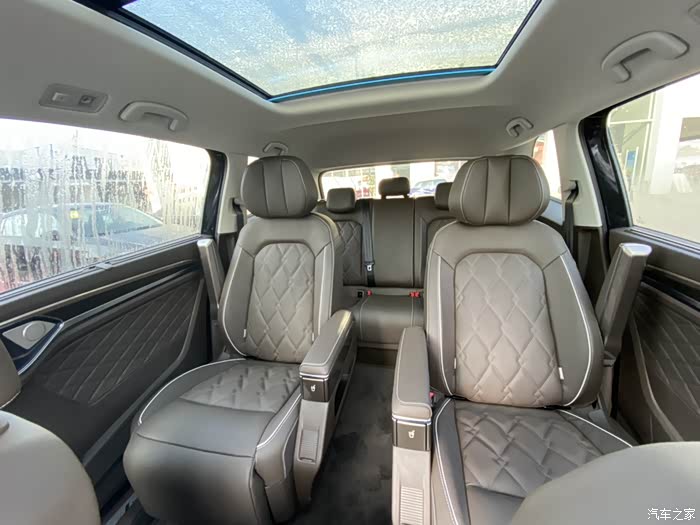上汽大众viloran威然看车记