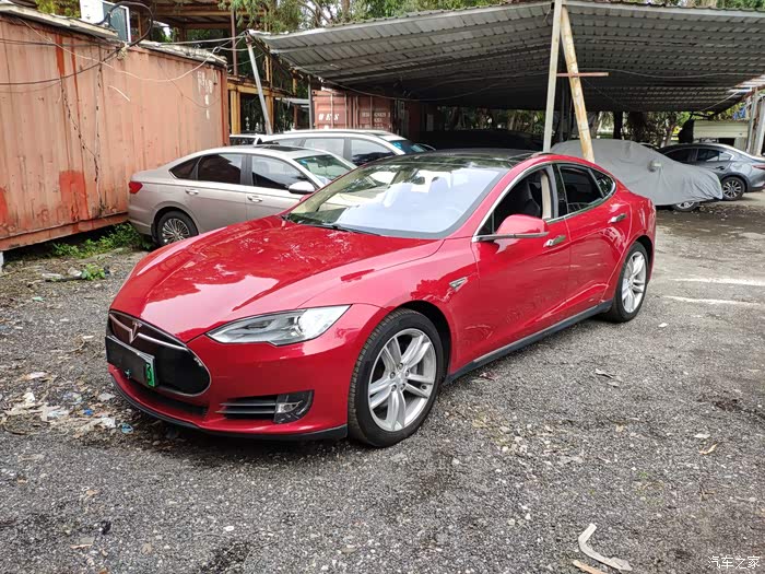 第一波韭菜特斯拉15年models85d