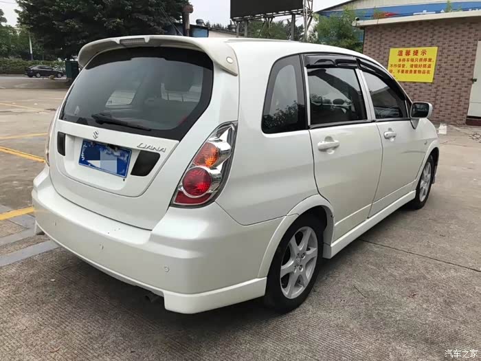 出售佛山牌11款铃木利亚纳14a手动豪华版