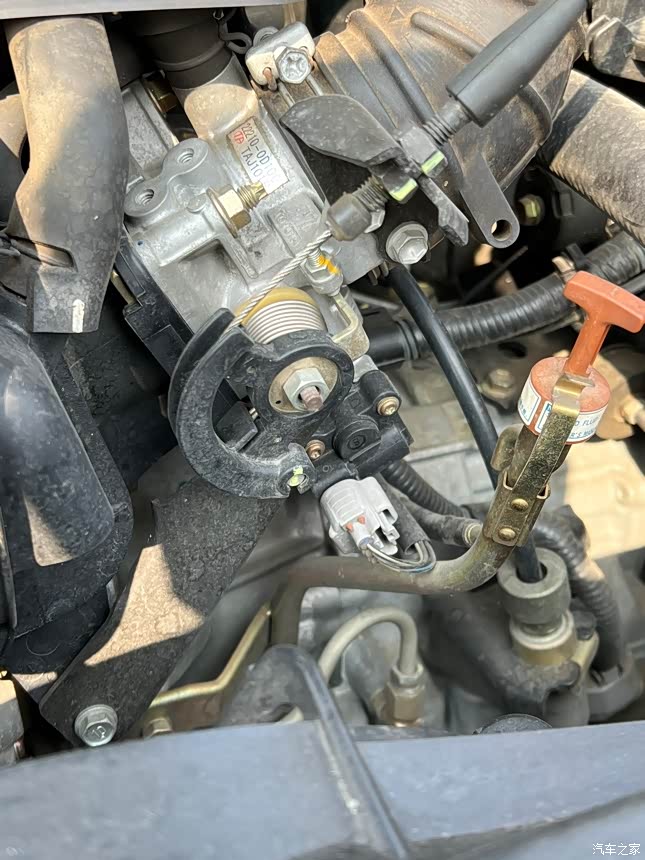 欣赏孤品全国第一新丰田红头花冠18自动4万公里