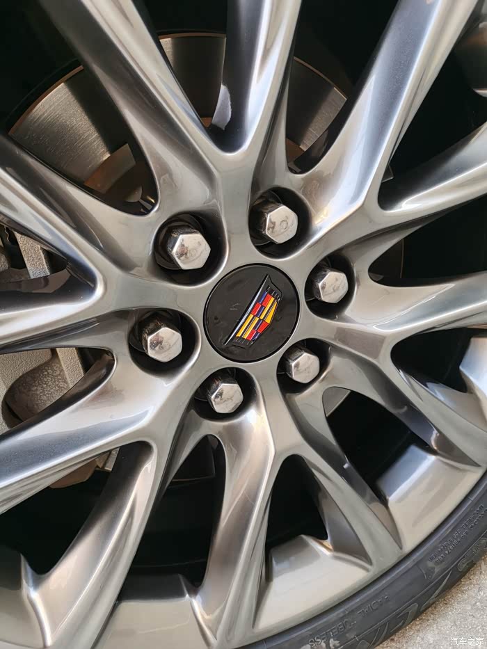 【图】xt520寸轮毂上车_凯迪拉克xt5论坛_汽车之家论坛