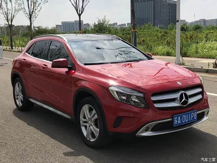 17款17年上牌奔驰gla200时尚型