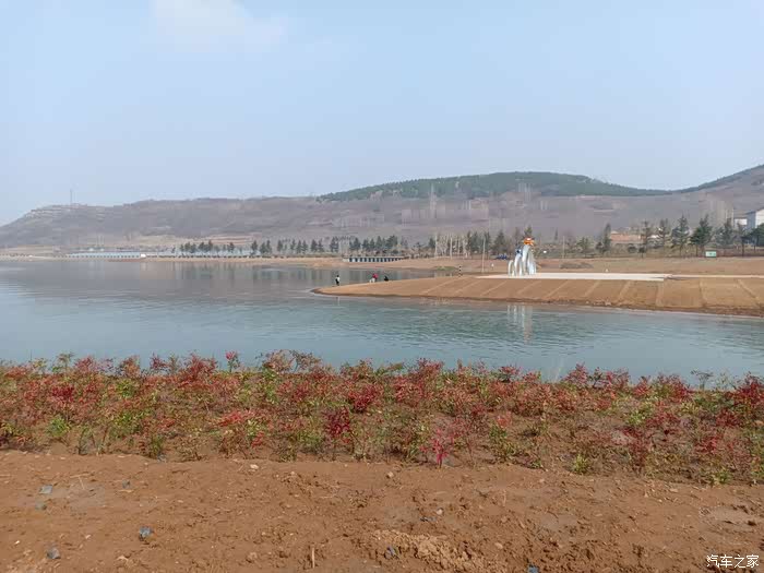 万物复苏2020年3月7日开着小5带着家人长桥水库踏春