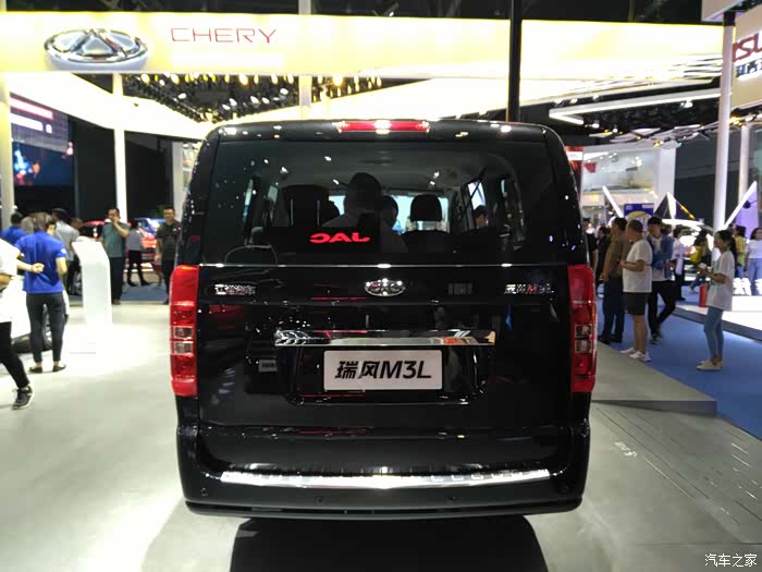成都车展现场观摩瑞风m3l新车有感