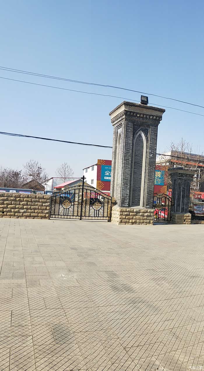 初二河北省沧州地区河间市河间县衙和献县大教堂