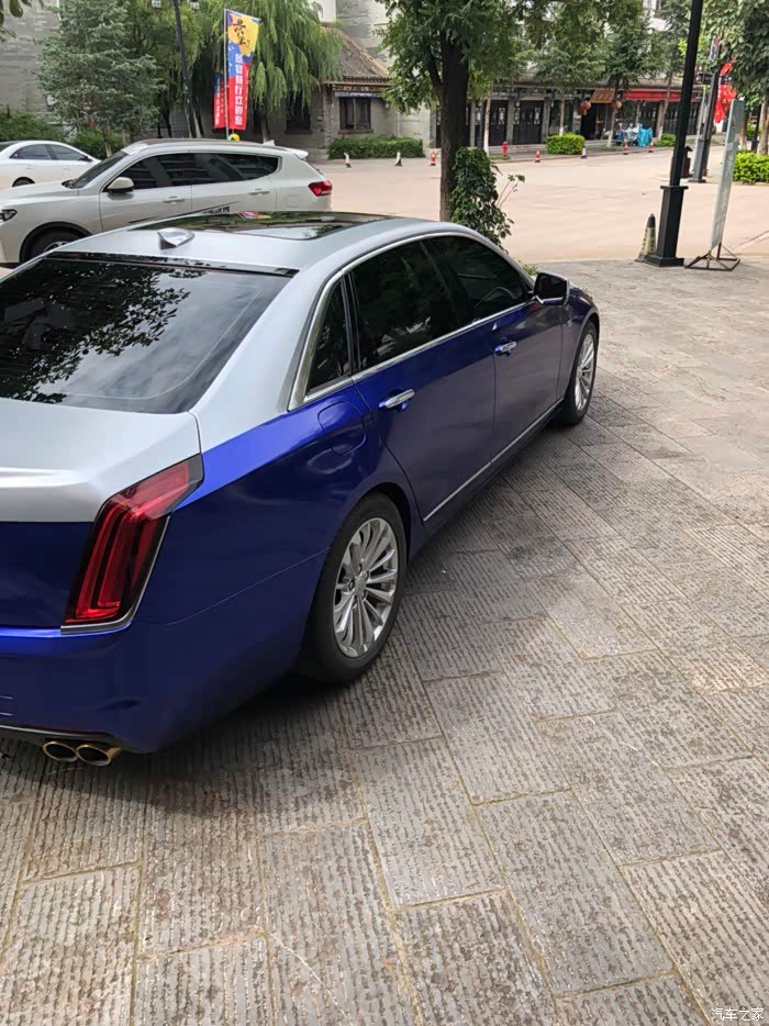 【图】ct6改双拼色超亮金属蓝梅加电光金属银色完工_凯迪拉克ct6论坛