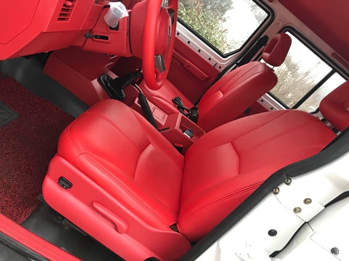 勇士皮卡改装内饰