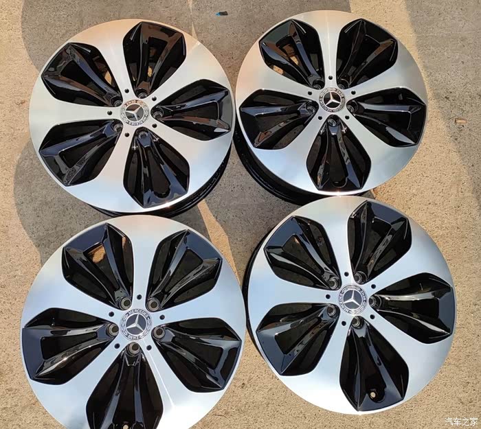 【图】glb时尚200花瓣轮毂出售_奔驰glb论坛_汽车之家论坛