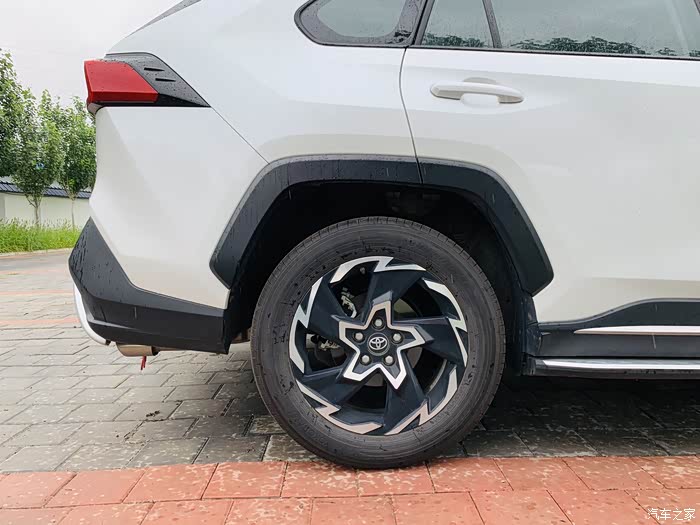 yyds风火轮之威兰达科技版提车作业