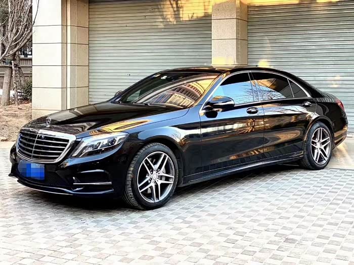 狂欢十二月极致奢华的奔驰s400lmatic
