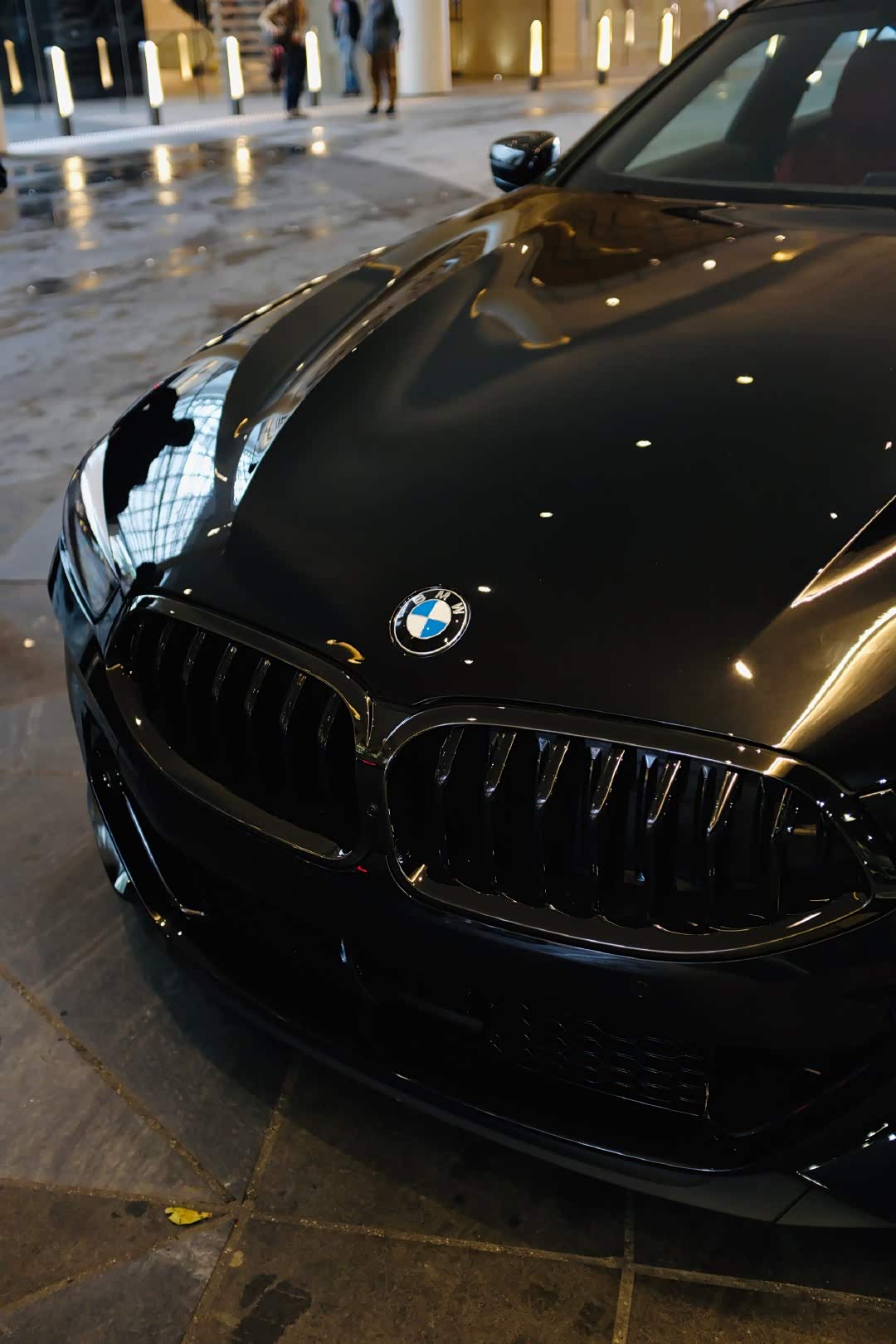 全黑宝马m850i xdrive,新8系看着很带劲