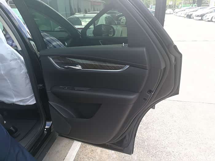 【图】xt5提车归来,拥有你就拥有全世界_凯迪拉克xt5论坛_汽车之家