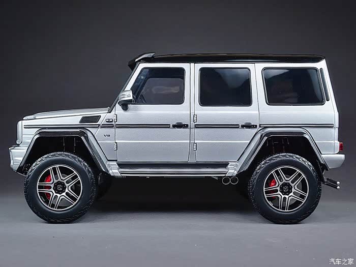 十月之光-奔驰4×4平方模型的假期初体验