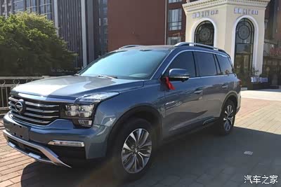 gs8外形显气冰川蓝颜色也分清爽棱角分明设计风格符合我审美硬派造型