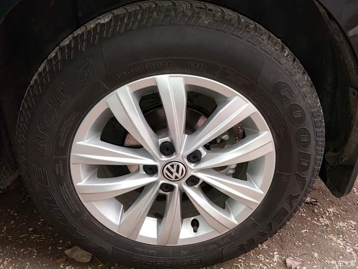 收桑塔纳14寸轮毂有的联系